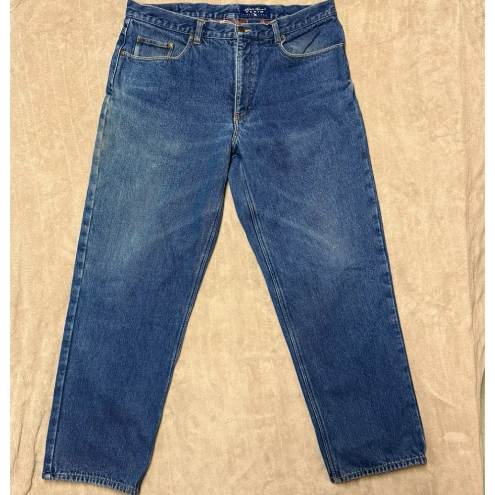 Men's Eddie Bauer Straight Jeans 38x32 Blue with Red Plaid Lining